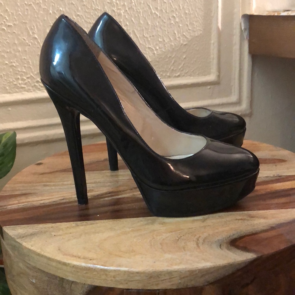 Aldo Destine black patent leather 5.5” stiletto